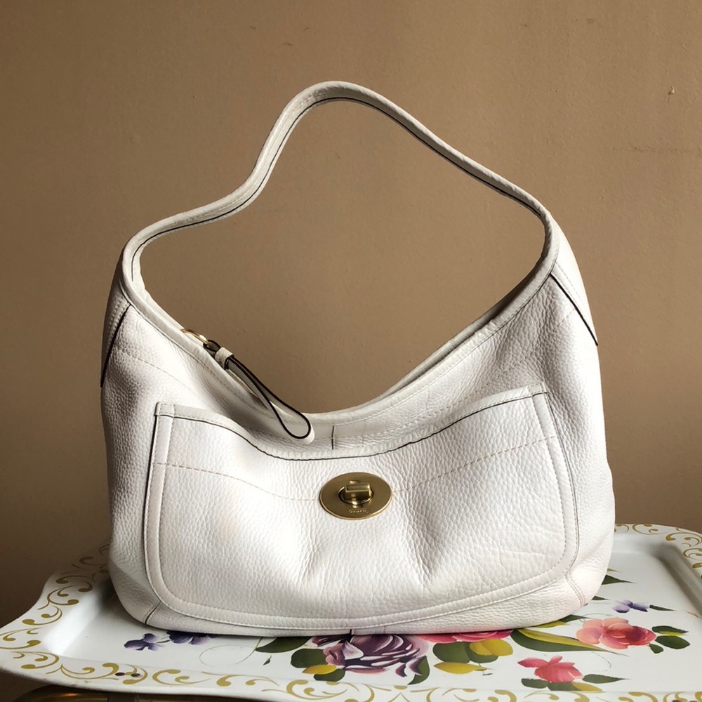 Coach White Shoulder Bag
